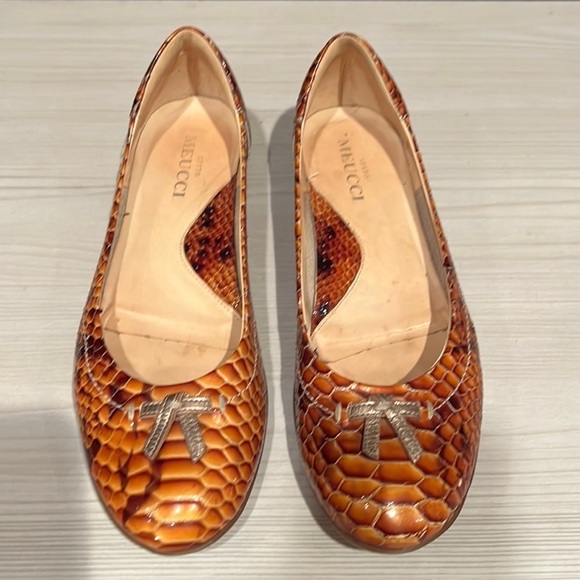 Sesto Meucci Made in Italy Snake Print Women's Flats Ballet Shoes Size 8.5 N - Picture 1 of 8